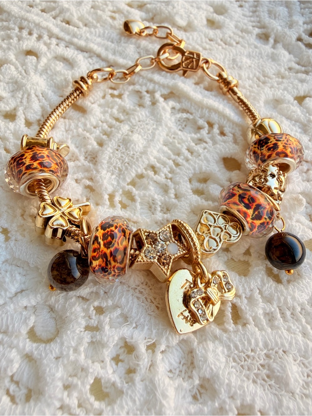 Gold Leopard Bead Charm Bracelet - Luxury Style